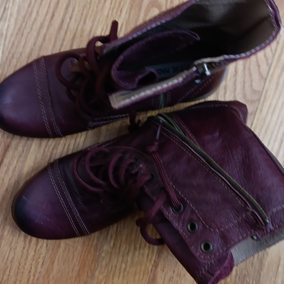 Steve Madden leather combat boots - Picture 3 of 6